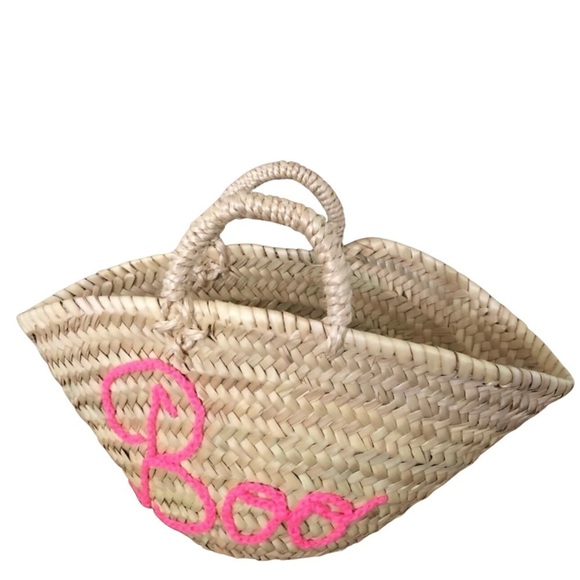 Halloween Trick o Treat Straw Basket Boo
Monogramming in Pink is NEW WITH TAGS - Picture 1 of 3